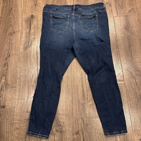 Torrid Jeans Women's Plus Size 20R Super Soft Jegging Classic Distressed Skinny - Picture 9 of 11